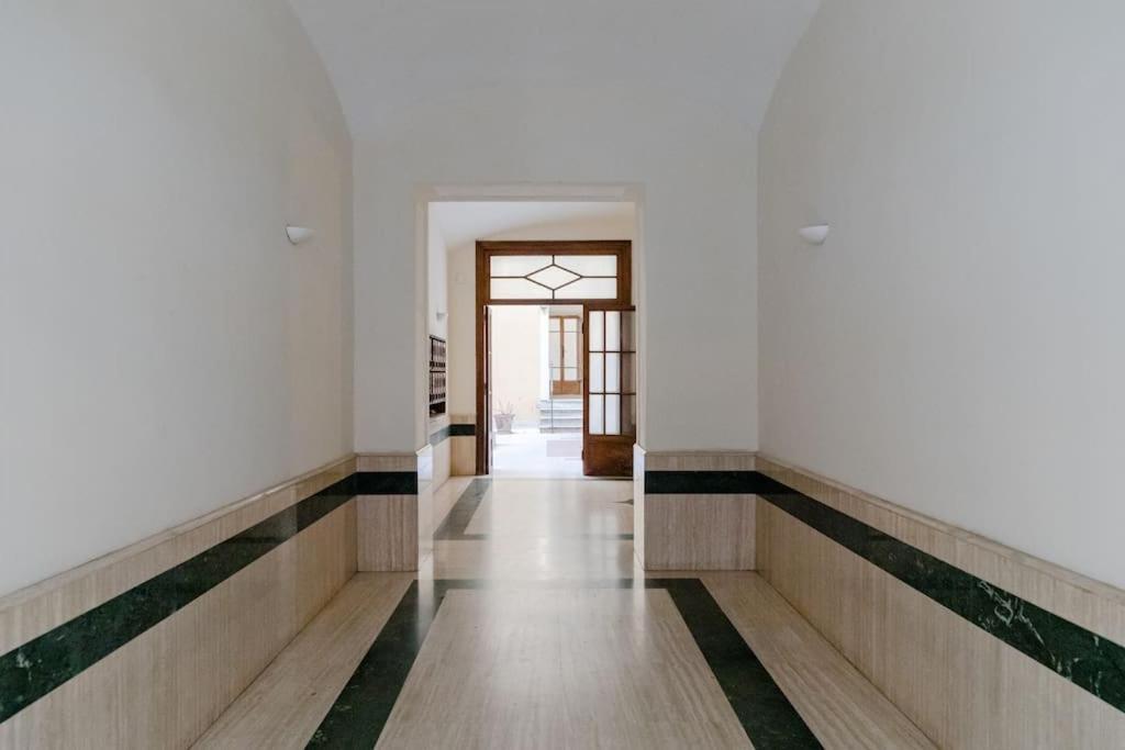 Elegant Apartment Via Veneto By Varental Roma Exterior foto