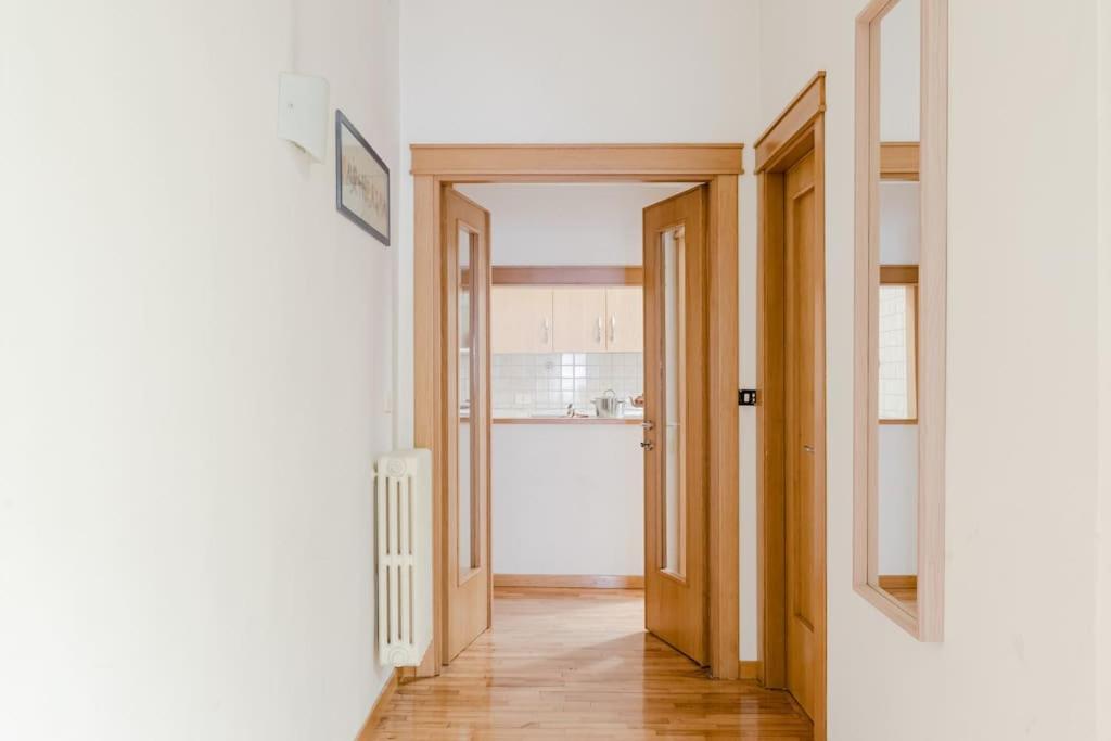 Elegant Apartment Via Veneto By Varental Roma Exterior foto
